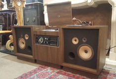 Vintage stereo "Victor"