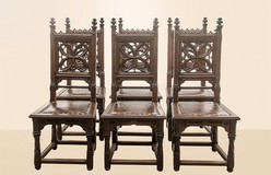 Набор стульев в стиле готика