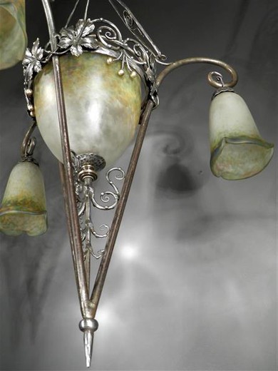 антикварная люстра в стиле ар нуво, бронза и стеклянная паста, 20 век