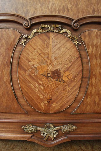 Старинный спальный гарнитур Людовик XVI