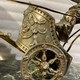 Антикварная скульптура «Римская колесница»