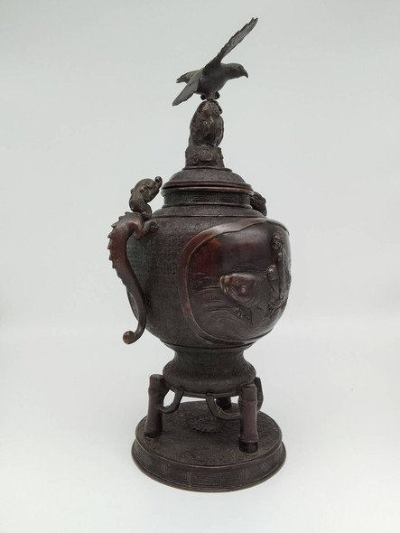 Antique vase with lid,
bronze