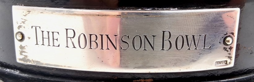 Антикварный наградной кубок
"The ROBINSON BOWL"