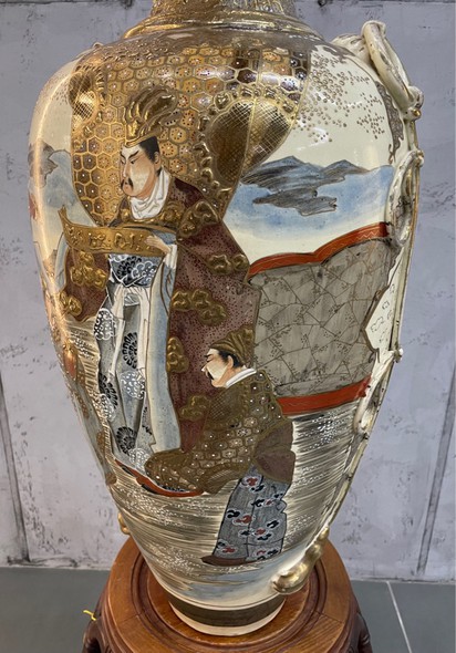 Старинная ваза, Сацума