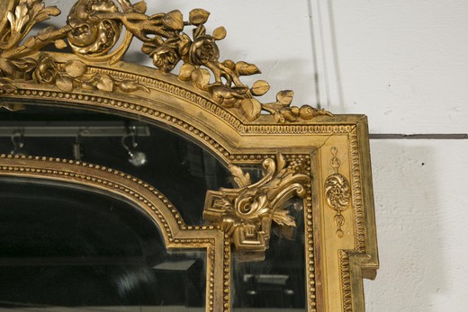 антикварное зеркало из дерева, стиль людовик 16