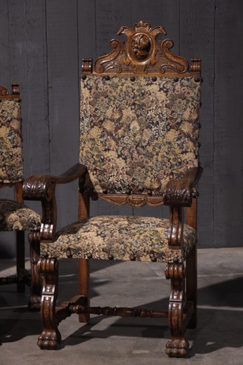 антикварная мебель - стулья и кресла в испанском стиле, 20 век