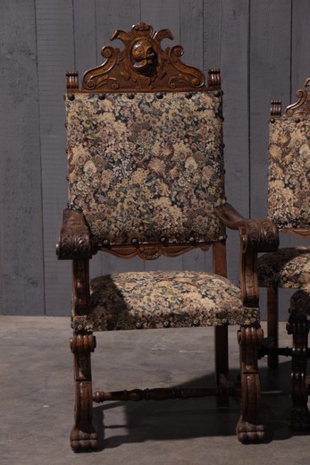 старинная мебель - стулья и кресла в испанском стиле, 20 век