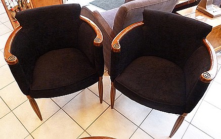 Парные антикварные кресла в стиле Арт-Деко