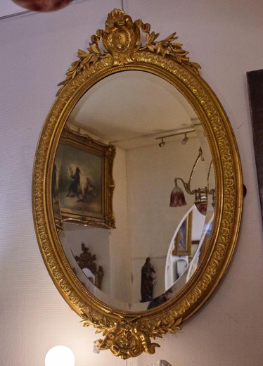антикварное зеркало, старинное зеркало, зеркало с позолотой, зеркало XIX века, зеркало в стиле Людовика XVI, красивое зеркало