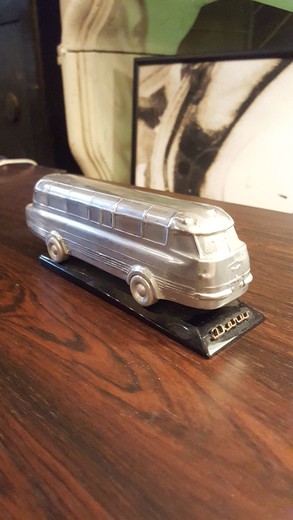 антикварная модель автобуса "Ikarus" Икарус из металла купить в Москве