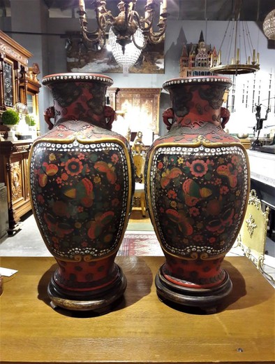 Antique twin vases