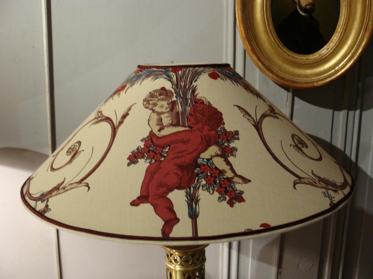 Paired lamps
