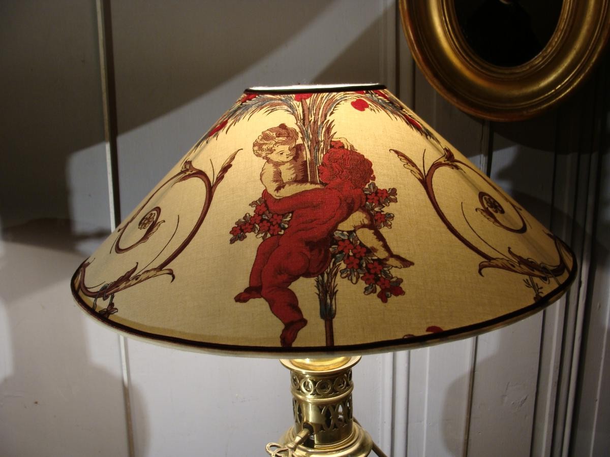 Paired lamps