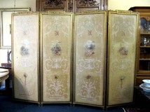 Antique screen