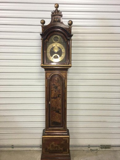 Astronomical grandfather clock