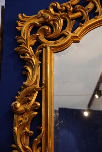 галерея старинных зеркал предметов декора и интерьера в стиле Рококо Людовика XV из стекла и дерева с золочением в Москве