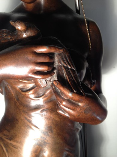 галерея старинной скульптуры предметов декора и интерьера из бронзы и мрамора от Ипполита Франсуа Моро в Москве
