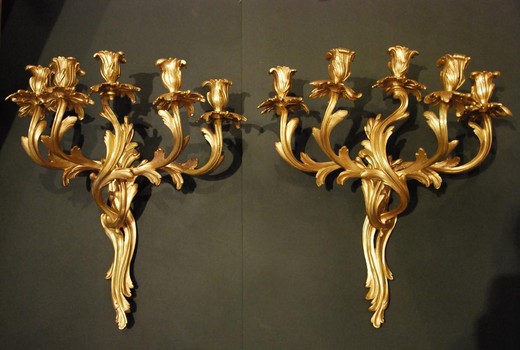 антикварные парные бра из золоченой бронзы в стиле Людовика XV купить в Москве
