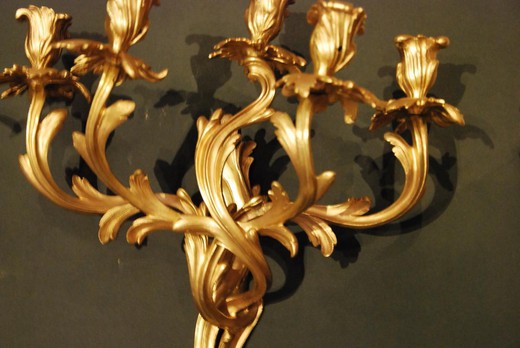 галерея старинного света предметов декора и интерьера в стиле Людовика XV из золоченой бронзы в Москве