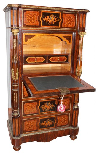 Wonderful Secretary with different qualities of precious wood application in finely chiseled gilt bronze France Napoleon III period.