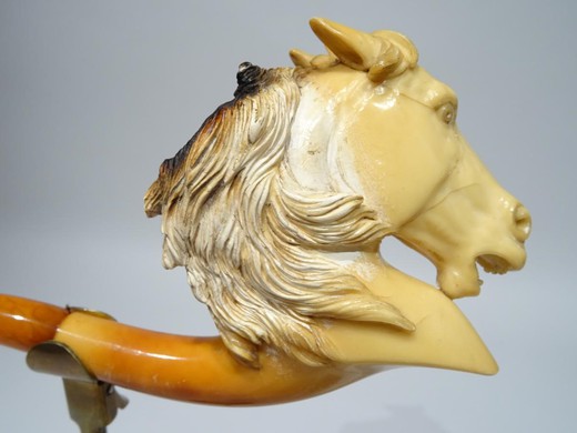 Antique meerschaum horse head pipe