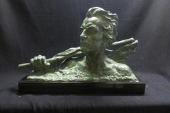 Antique sculpture by Ouline