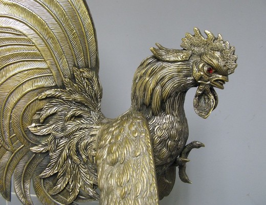 антикварная скульптура бойцовского петуха из золоченой бронзы купить в Москве