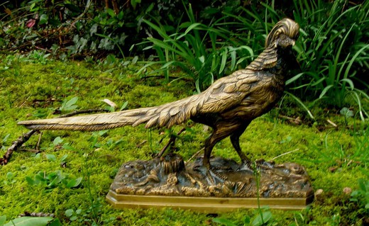 антикварная скульптура фазана из бронзы Эдриена Троду купить в Москве