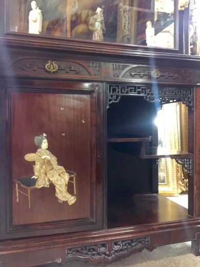 антикварная мебель в восточном стиле Габриэля Виардо из красного дерева с костью и перламутром купить в Москве