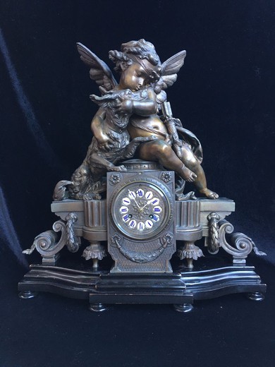 антикварные часы в стиле рококо Людовика XV из металла и дерева купить в Москве
