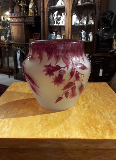 Антикварная ваза «Легра»
