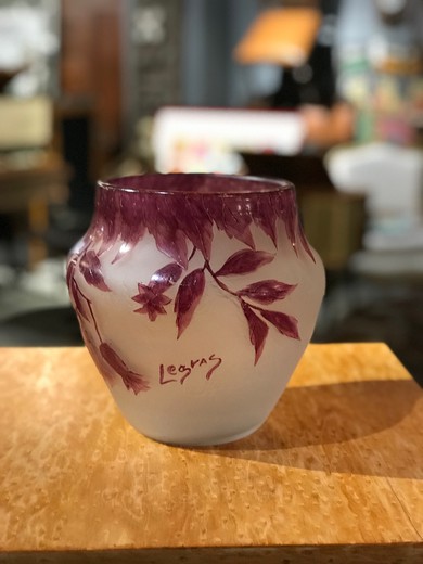 Антикварная ваза «Легра»