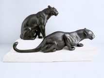 Antique sculpture "Panther"