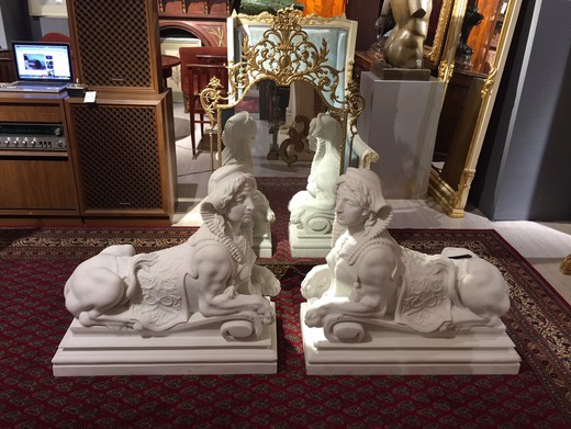 Paired sculptures "Sphinxes"