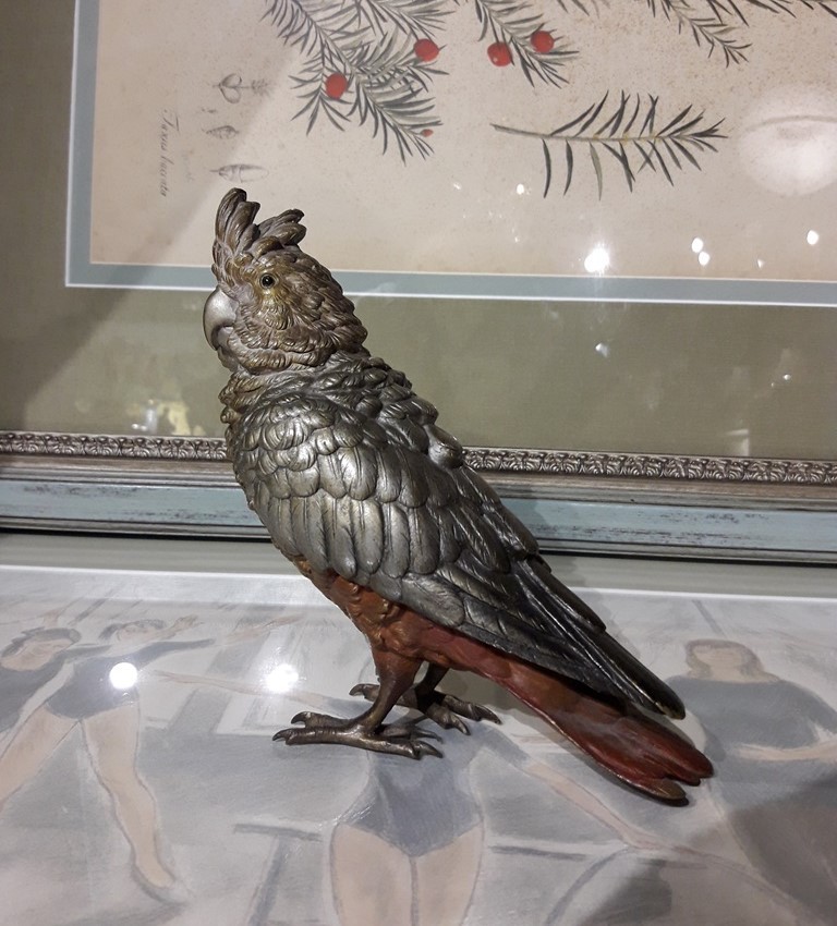 Viennese bronze sculpture of a parrot