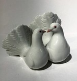 Antique sculpture "Pigeons"