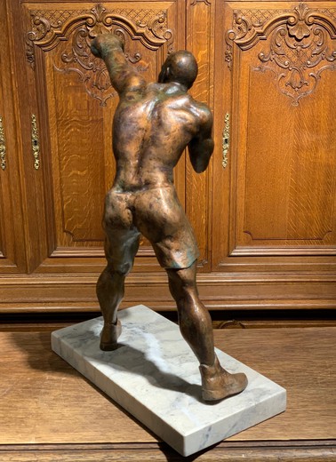 Скульптура "Боксёр"