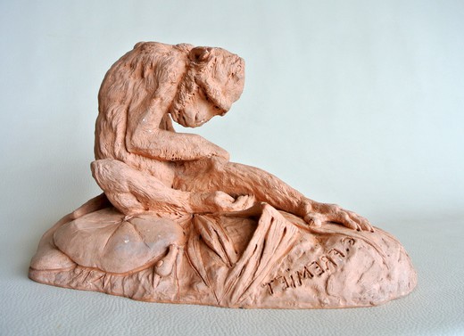антикварная скульптура из терракоты Эмманюэля Фремье купить в Москве