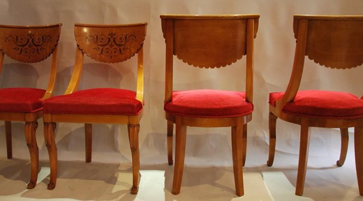 антикварные стулья