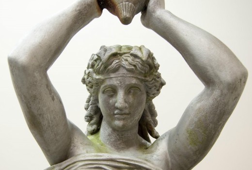 винтажная садовая скульптура из металла девушка с кувшином купить в Москве