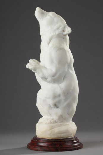 антикварная скульптура сидячий медведь из белого каррарского мрамора на мраморной основе купить в Москве