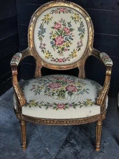антикварная мебель в стиле Людовика XVI из золоченого дерева купить в Москве