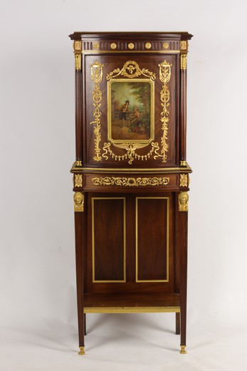 Antique Vernis Martin cabinet