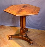 Antique table-geridon