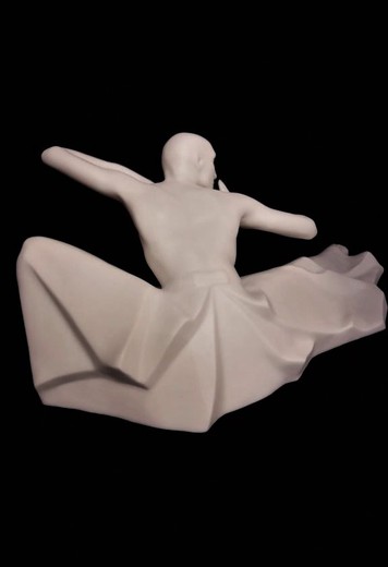 Скульптура «Боец»