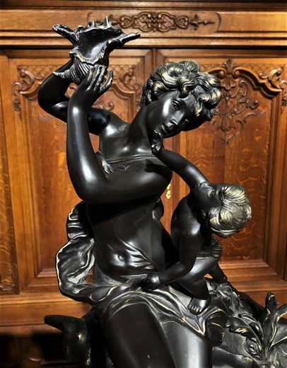 Sculpture "Girl with rocaille"
