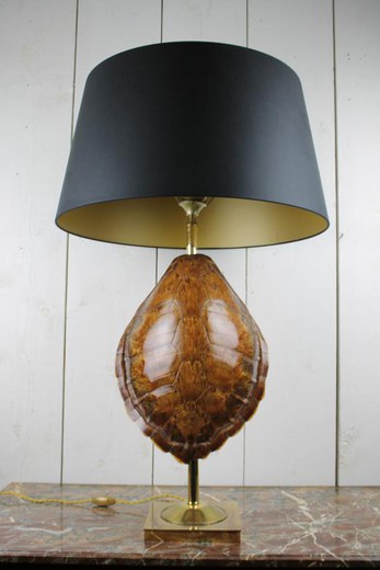 Антикварная лампа с черепаховым панцирем