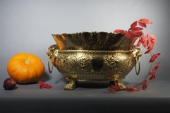 Antique brass planter