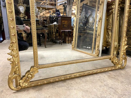 Антикварное зеркало в стиле Наполеона III