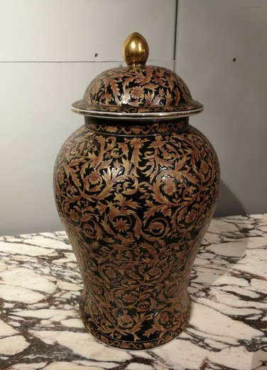 Азиатские вазы